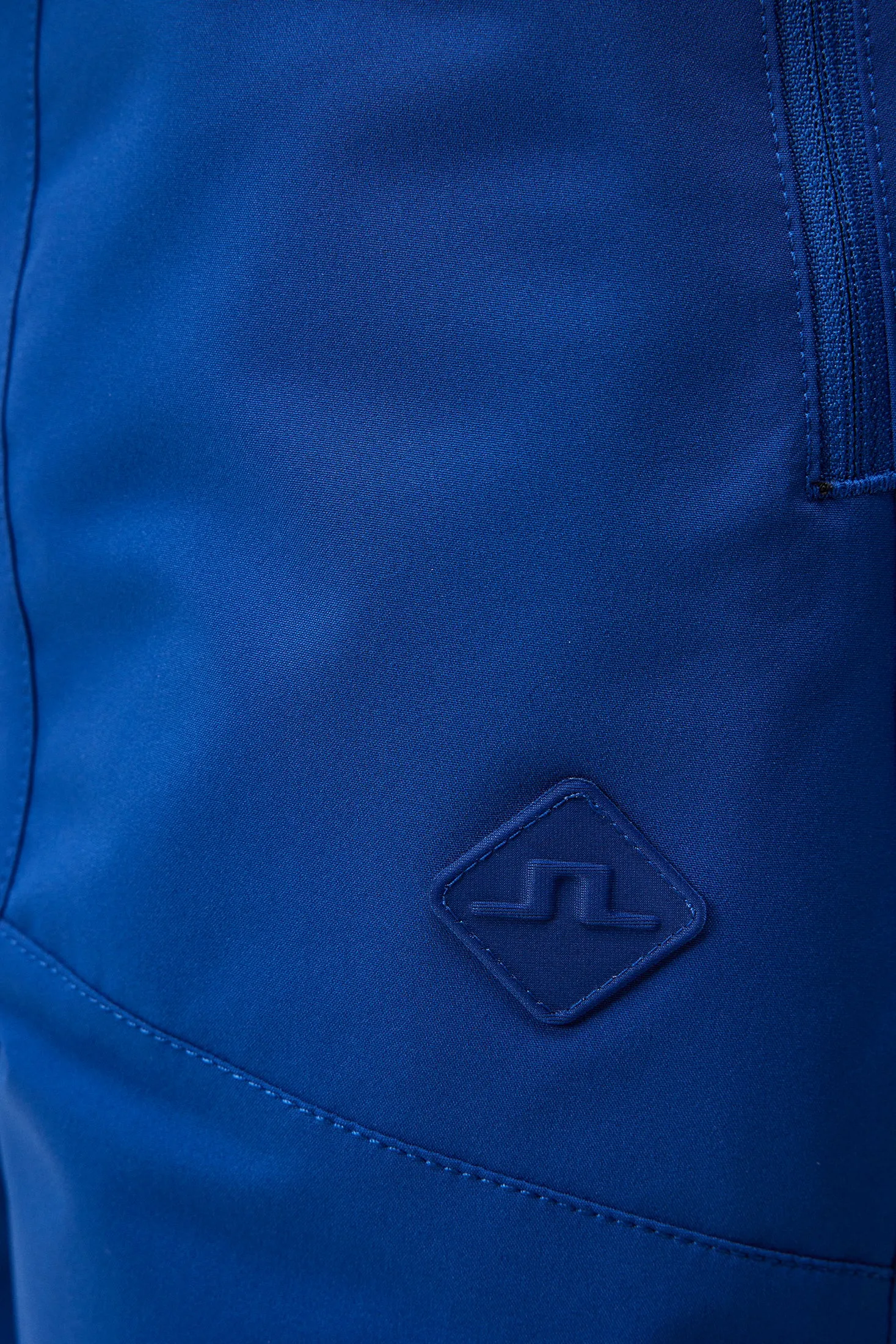 Clarke Pant / Surf the Web