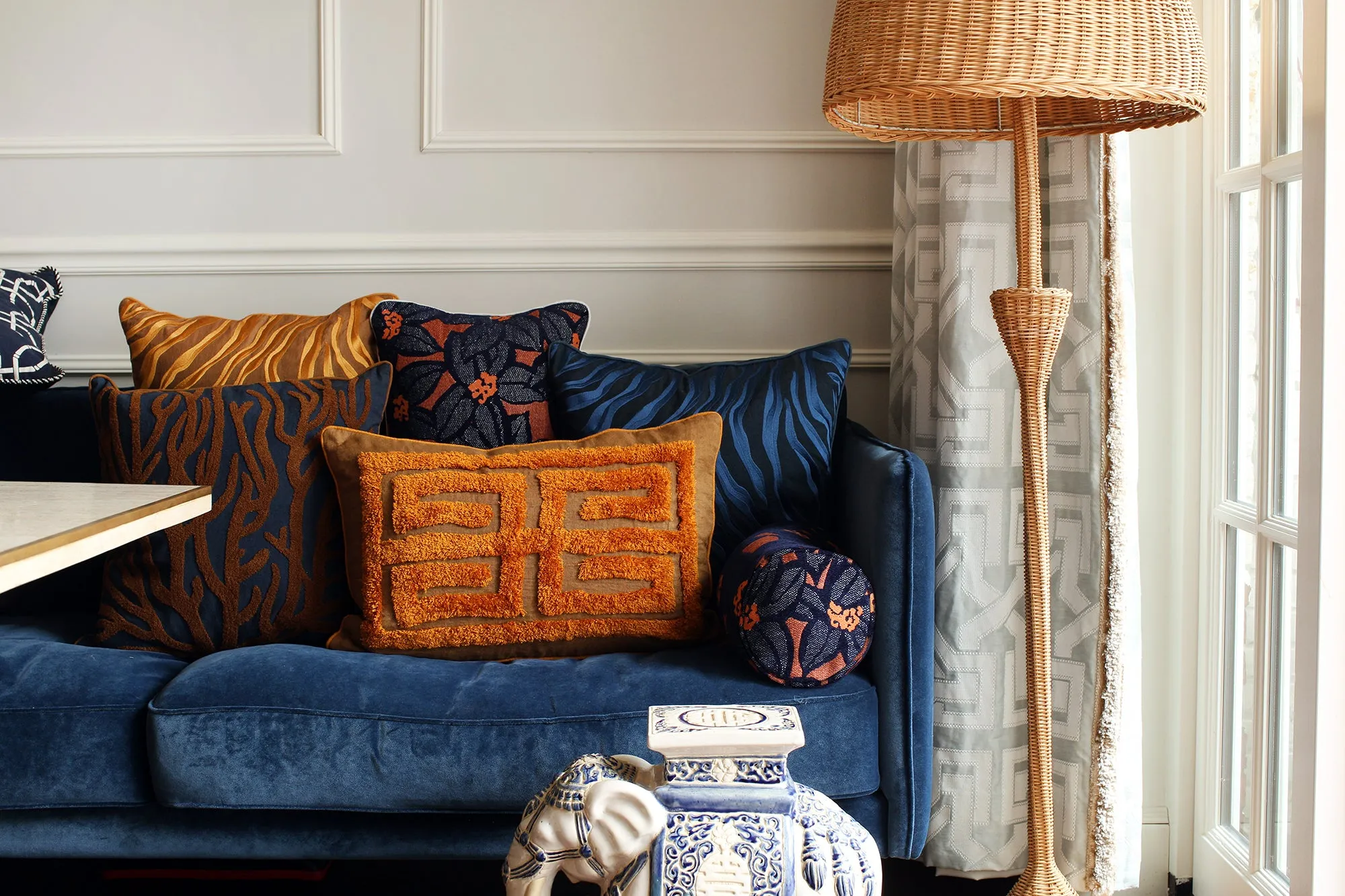 Cushion Amina Navy