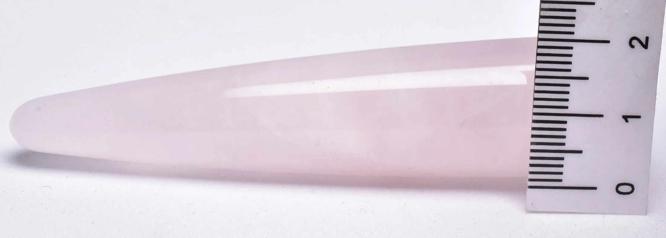 ROSE QUARTZ MASSAGE WAND P33